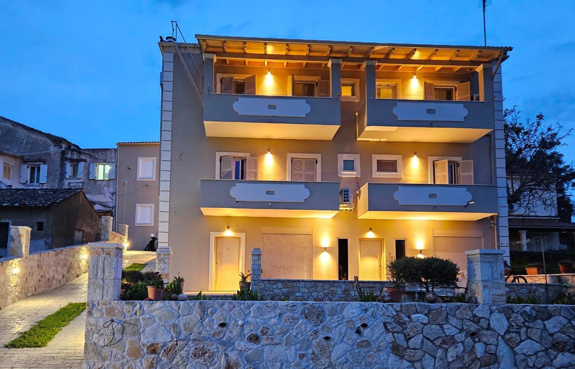 Grey Luxury House Apartment Ypsos Exterior foto