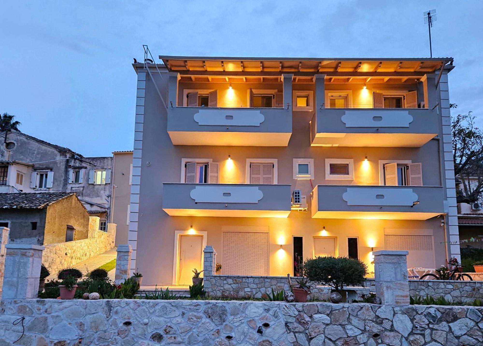 Grey Luxury House Apartment Ypsos Exterior foto