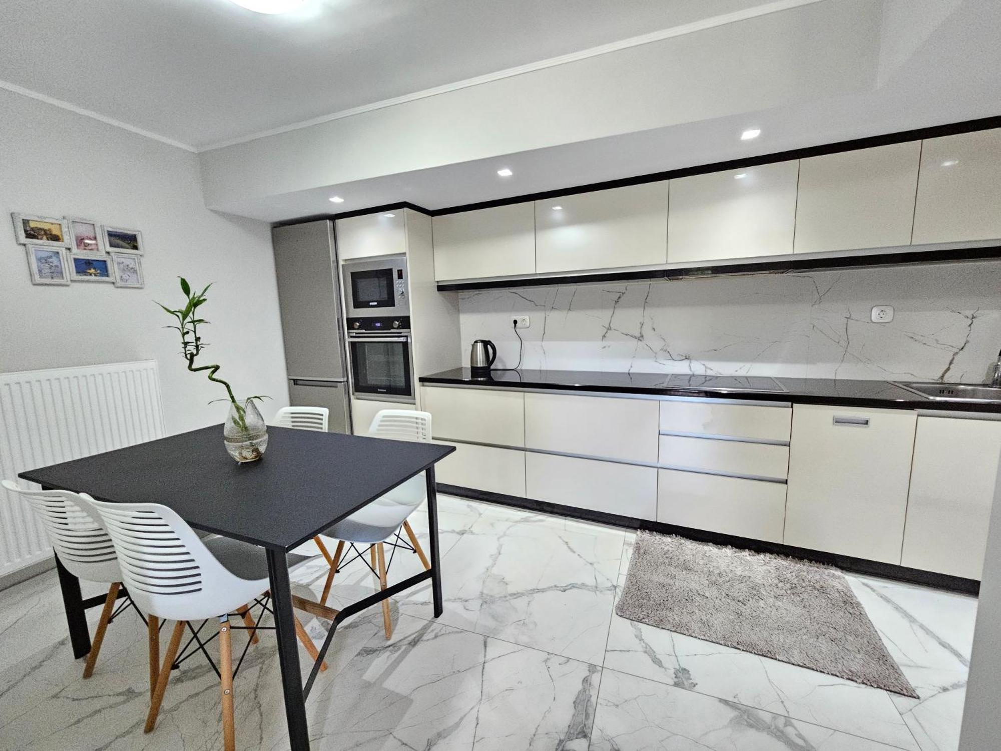 Grey Luxury House Apartment Ypsos Exterior foto