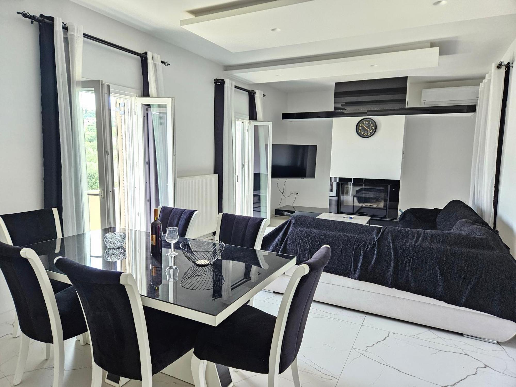 Grey Luxury House Apartment Ypsos Exterior foto
